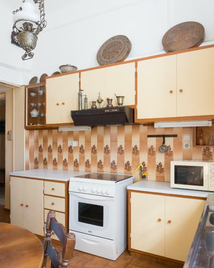 Plaka Vintage Apartment Атина Екстериор снимка